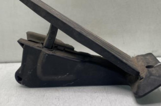 Pedale d'accelerateur BMW SERIE 1 F20 Photo n°1