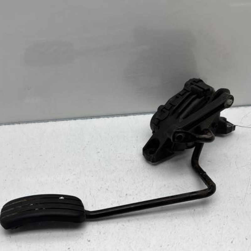 Pedale d'accelerateur RENAULT CLIO 2 Photo n°1