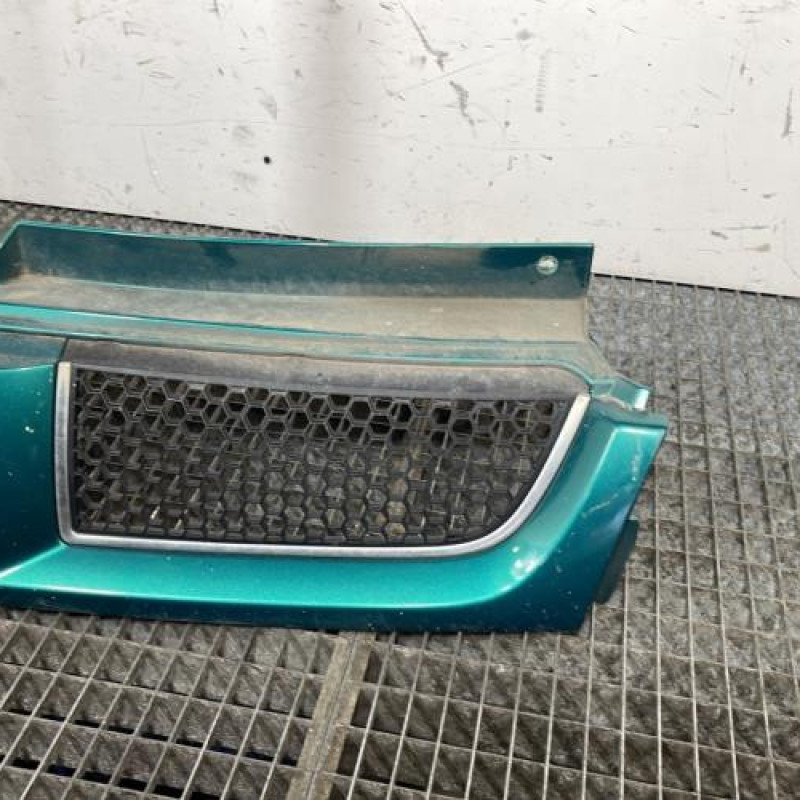 Calandre RENAULT TRAFIC 2 Photo n°3