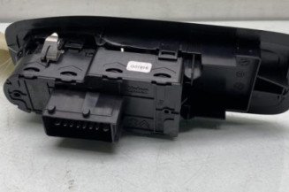 Interrupteur de leve vitre avant gauche PEUGEOT 2008 1