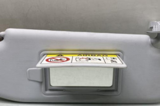 Pare soleil droit PEUGEOT 2008 1 Photo n°1