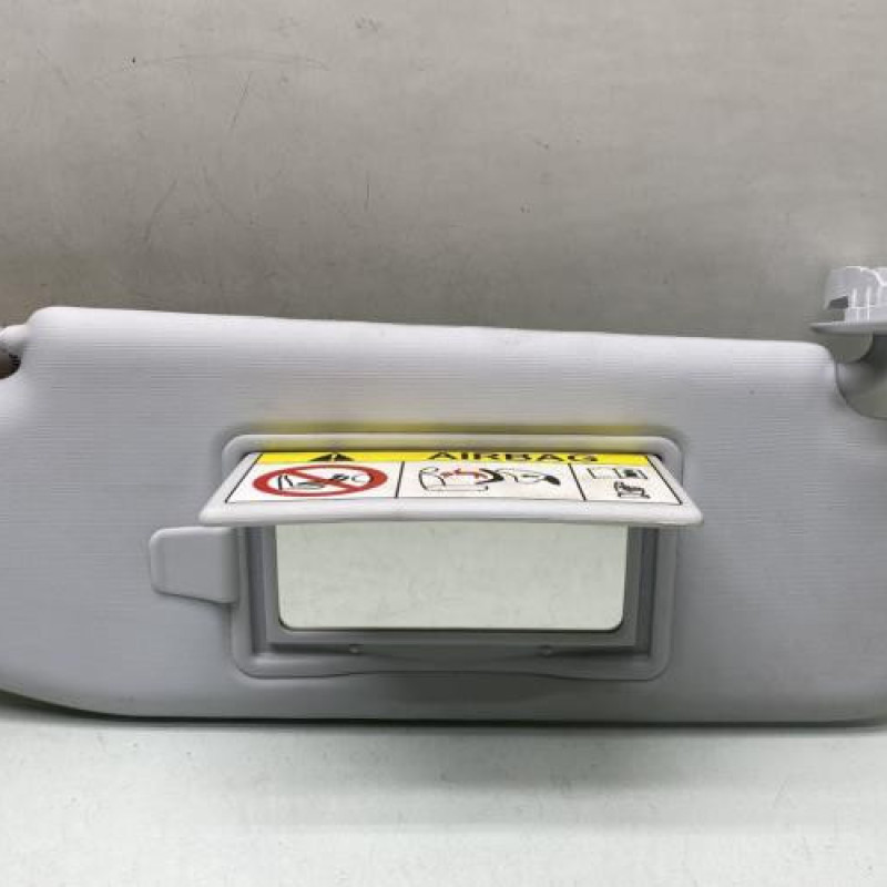 Pare soleil droit PEUGEOT 2008 1 Photo n°1