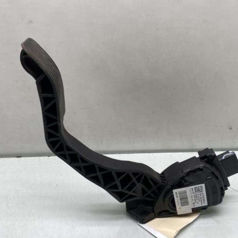 Pedale d'accelerateur PEUGEOT 2008 1 Photo n°1