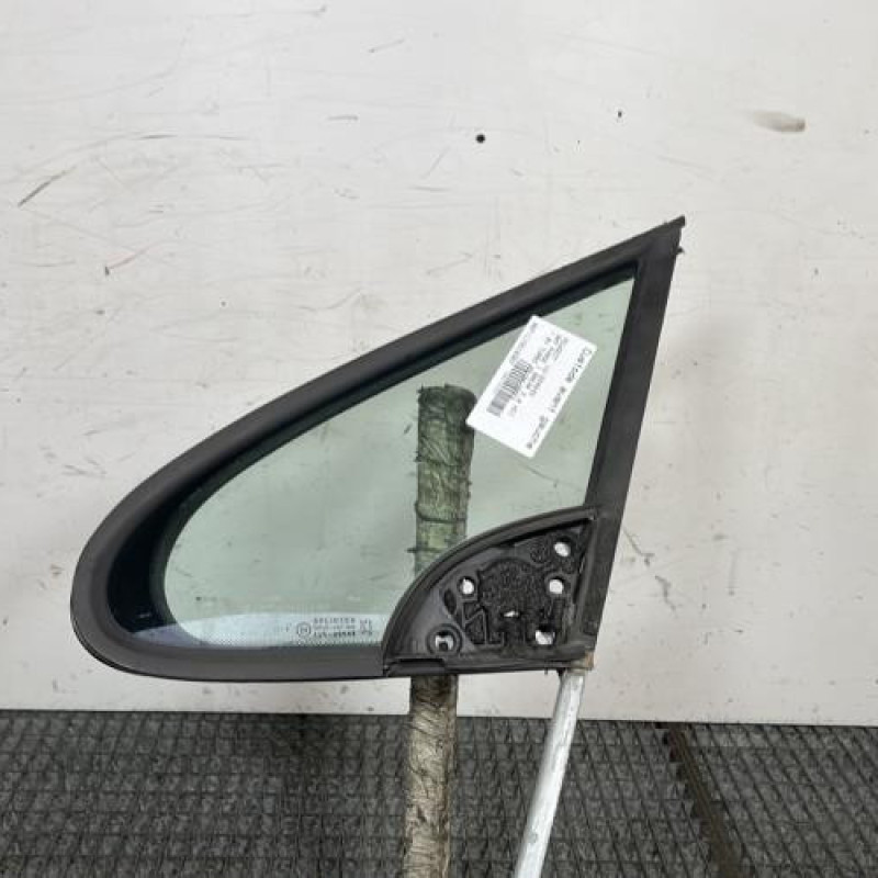 Custode avant gauche (porte) PEUGEOT 307 Photo n°1