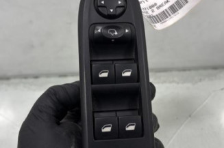 Interrupteur de leve vitre avant gauche PEUGEOT 508 1 SW