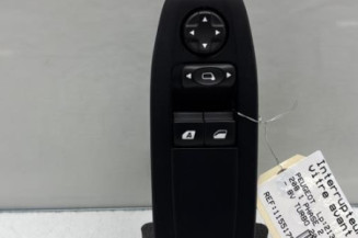 Interrupteur de leve vitre avant gauche PEUGEOT 208 1 Photo n°1