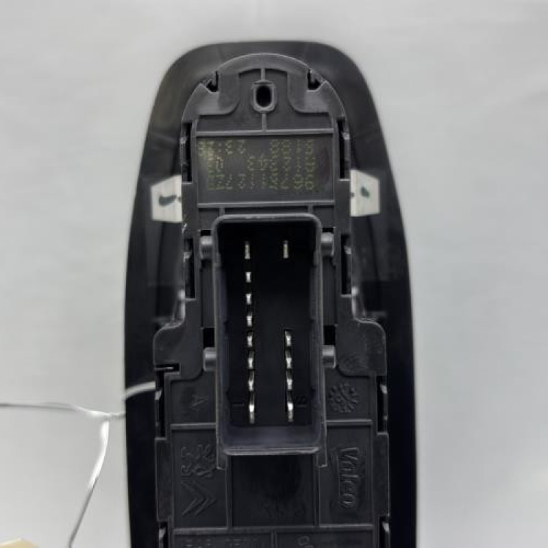 Interrupteur de leve vitre avant gauche PEUGEOT 208 1 Photo n°5