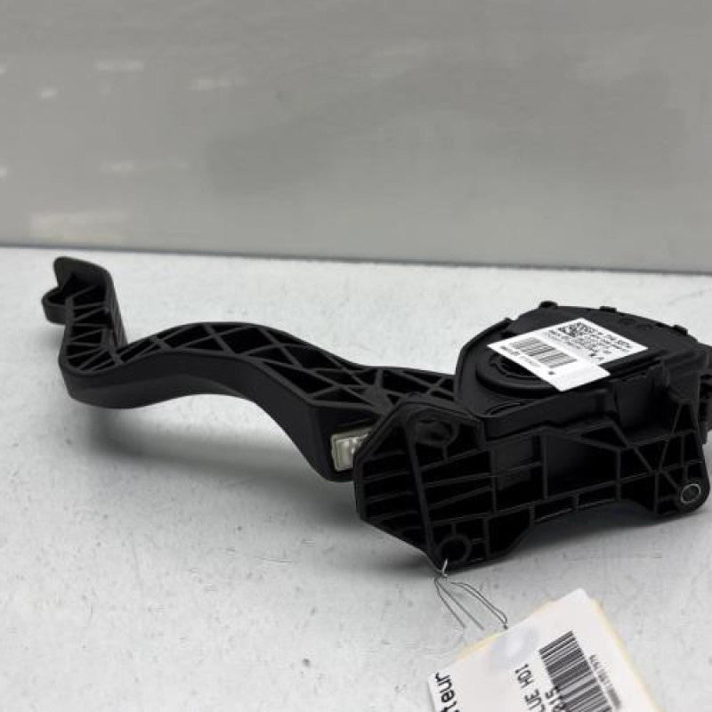 Pedale d'accelerateur PEUGEOT 208 1 Photo n°5