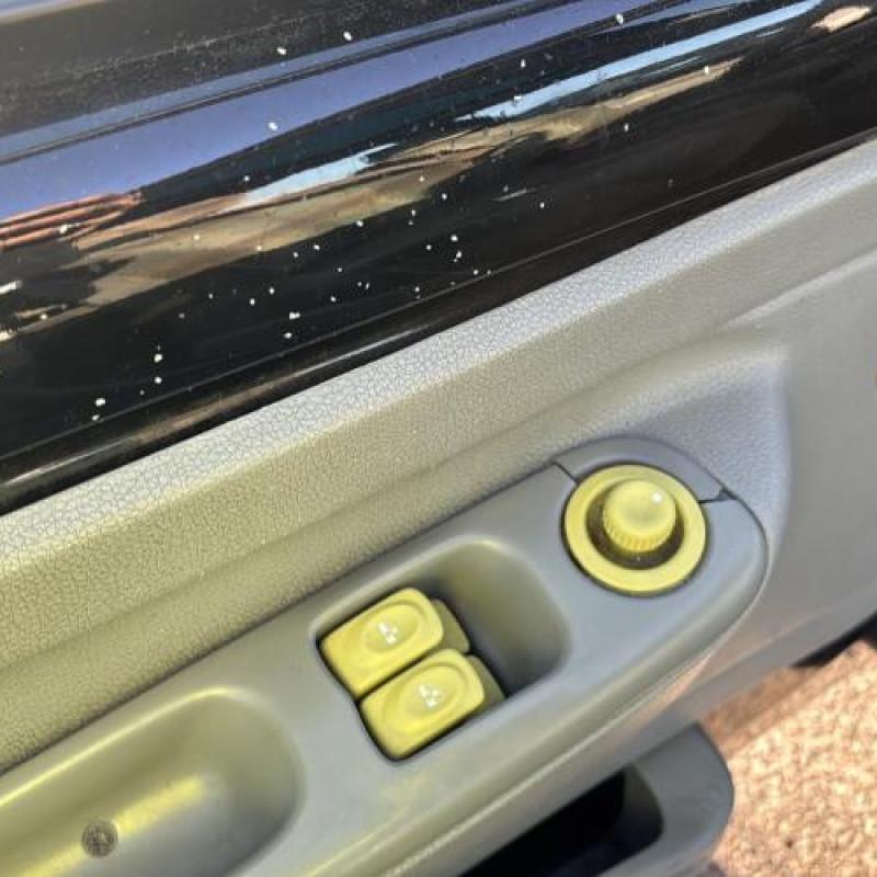 Amortisseur avant droit RENAULT TWINGO 1 Photo n°10