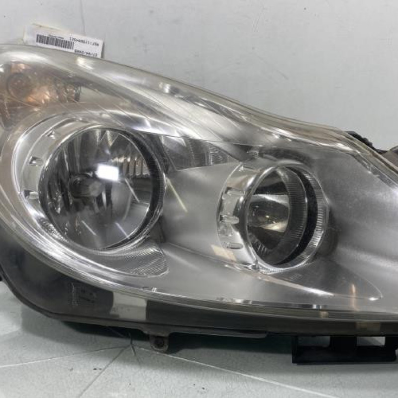 Optique avant principal droit (feux)(phare) OPEL CORSA D Photo n°1