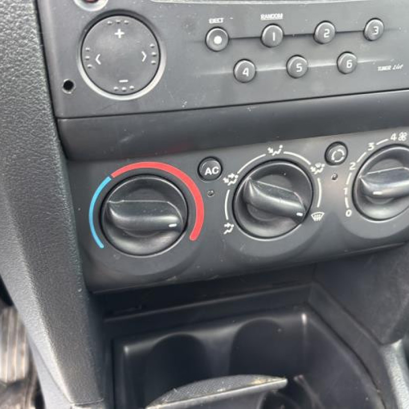 Pedale d'accelerateur RENAULT CLIO 2 Photo n°19