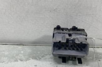 Interrupteur de leve vitre avant gauche RENAULT CLIO 3