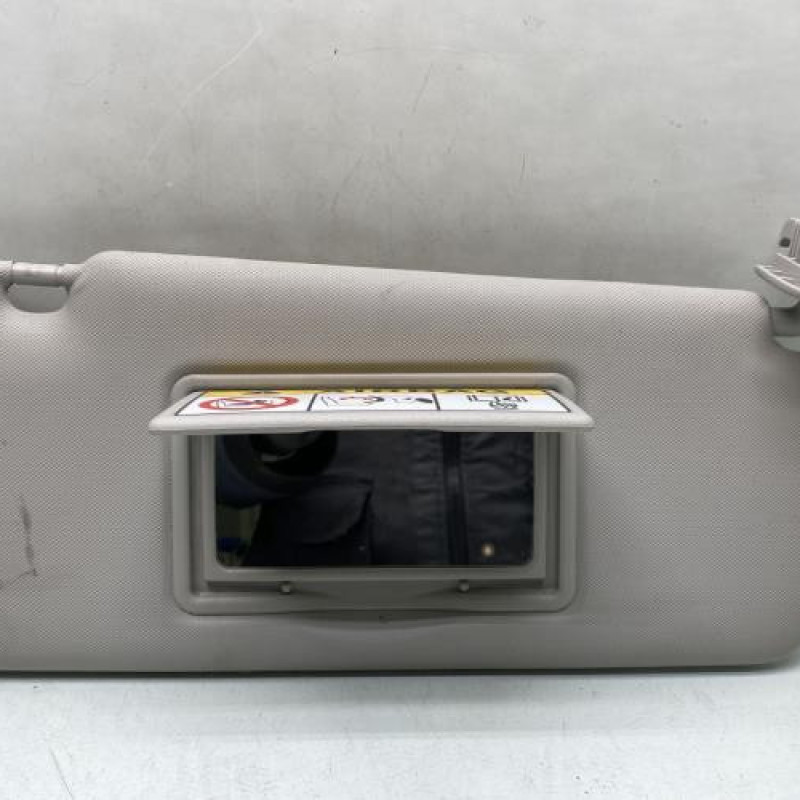 Pare soleil droit RENAULT CLIO 4 Photo n°1