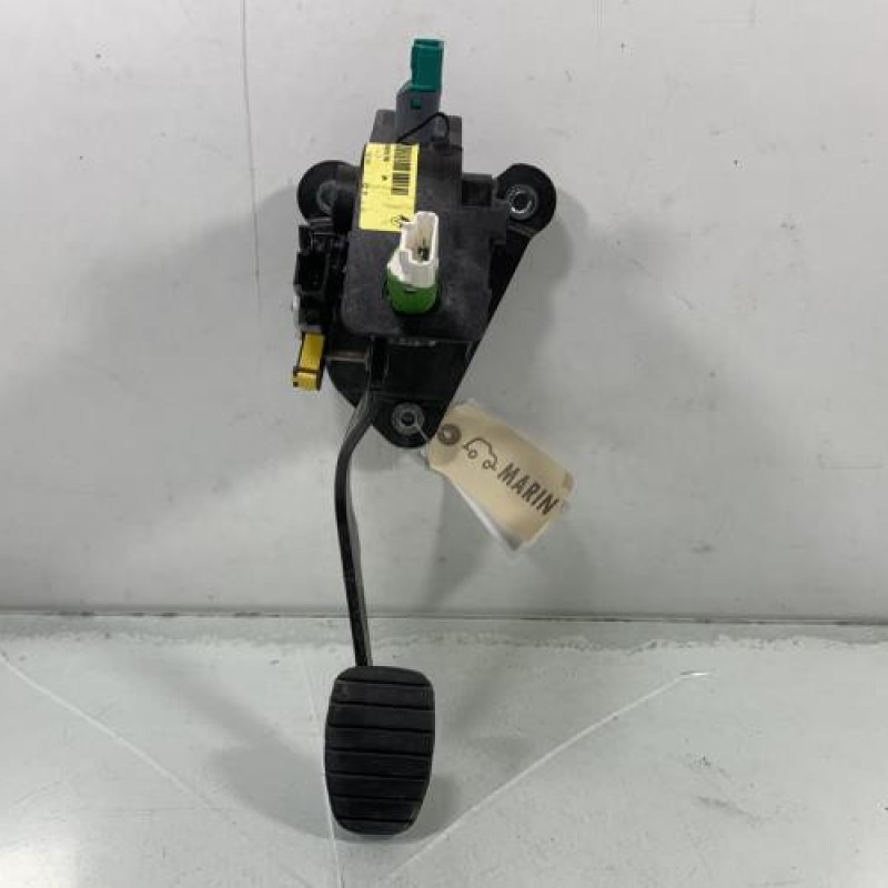 Pedale d'embrayage RENAULT LAGUNA 3 Photo n°1