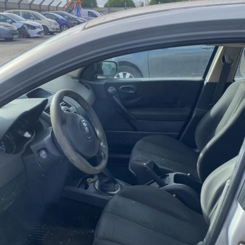 Interrupteur de leve vitre avant gauche RENAULT MEGANE 2 Photo n°11