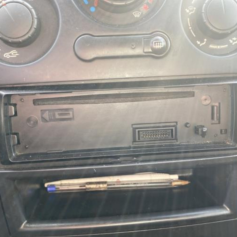 Interrupteur de leve vitre avant gauche RENAULT MEGANE 2 Photo n°13