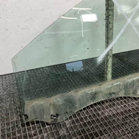Vitre avant gauche RENAULT CLIO 3