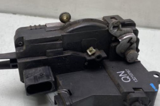 Serrure avant gauche OPEL VECTRA C