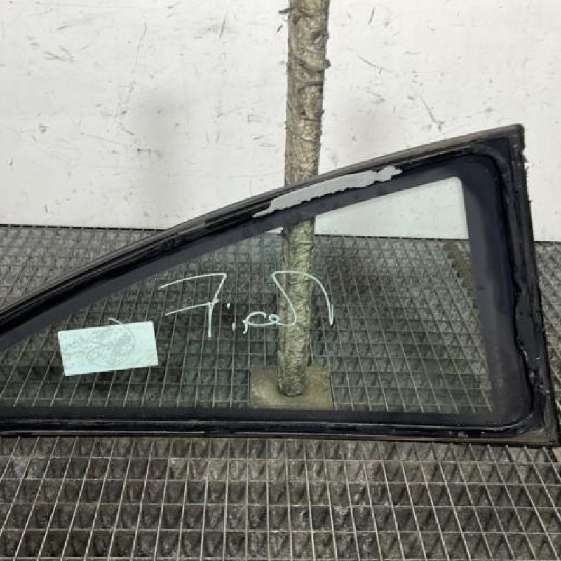 Custode arriere gauche OPEL CORSA D Photo n°4