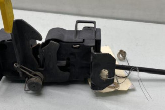 Fermeture de capot MERCEDES CLASSE A 176 Photo n°1