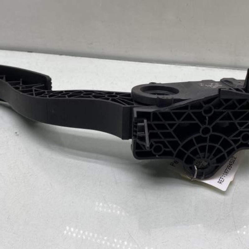 Pedale d'accelerateur MERCEDES CLASSE A 176 Photo n°5