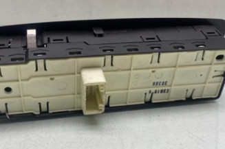 Interrupteur de leve vitre avant gauche RENAULT LAGUNA 3