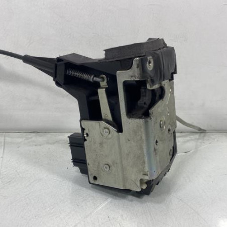 Serrure avant droit FORD FIESTA 5 Photo n°1