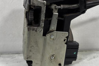 Serrure avant gauche FORD FIESTA 5