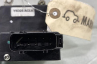 Serrure avant gauche FORD FIESTA 5