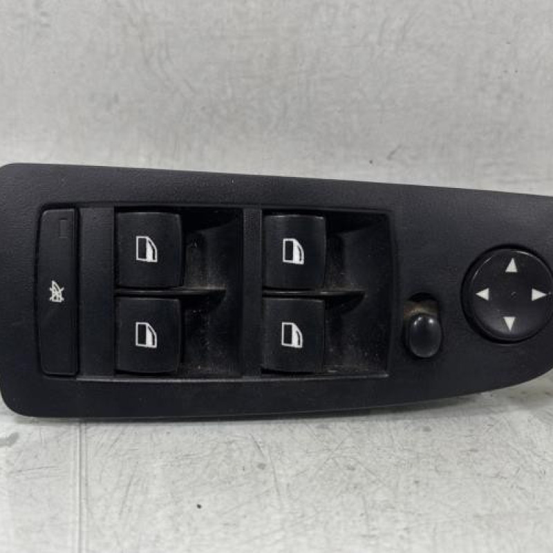 Interrupteur de leve vitre avant gauche BMW SERIE 1 E87 Photo n°1