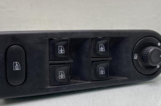 Interrupteur de leve vitre avant gauche RENAULT CAPTUR 1 Photo n°1