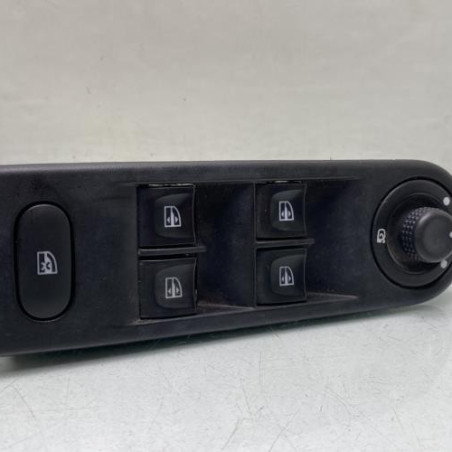 Interrupteur de leve vitre avant gauche RENAULT CAPTUR 1 Photo n°1