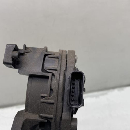 Pedale d'accelerateur RENAULT CAPTUR 1