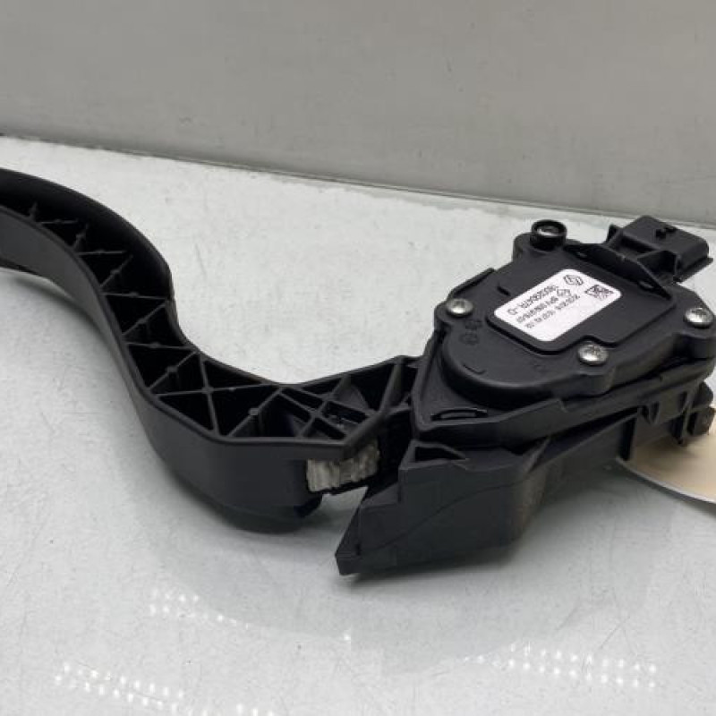 Pedale d'accelerateur RENAULT CAPTUR 1 Photo n°3