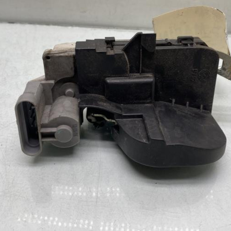 Serrure arriere droit ALFA ROMEO 147 Photo n°3