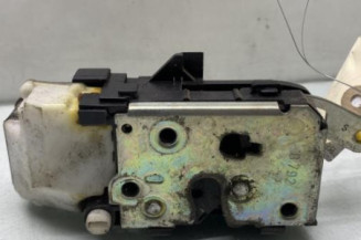 Serrure arriere gauche ALFA ROMEO 147 Photo n°1