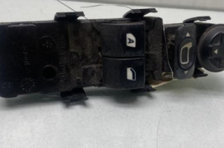 Interrupteur de leve vitre avant gauche PEUGEOT 207 Photo n°1