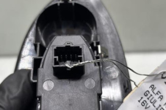 Interrupteur de leve vitre avant droit ALFA ROMEO GIULIETTA 2