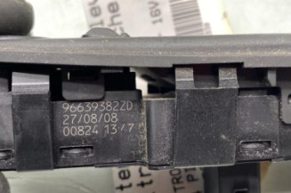 Interrupteur de leve vitre avant gauche CITROEN C4 PICASSO 1