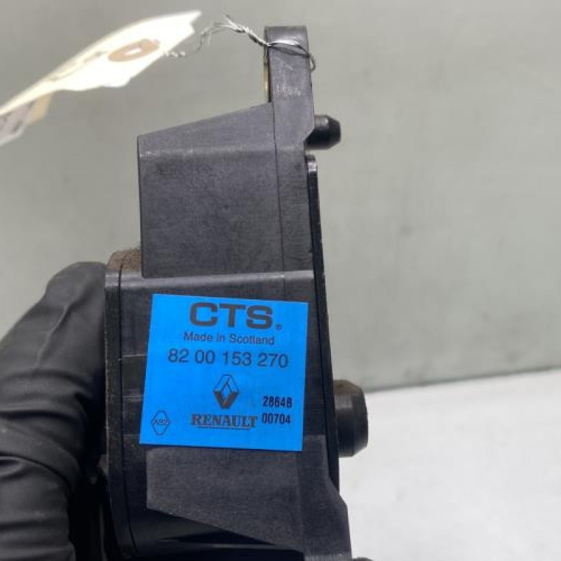 Pedale d'accelerateur RENAULT MEGANE 2 Photo n°4