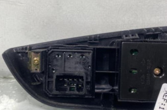 Interrupteur de leve vitre avant gauche HYUNDAI GETZ