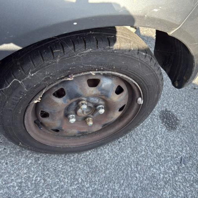 Interrupteur de leve vitre avant gauche HYUNDAI GETZ Photo n°14