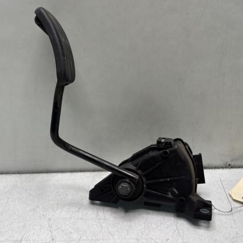 Pedale d'accelerateur RENAULT TRAFIC 2 Photo n°1