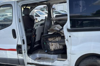 Serrure avant gauche RENAULT TRAFIC 2