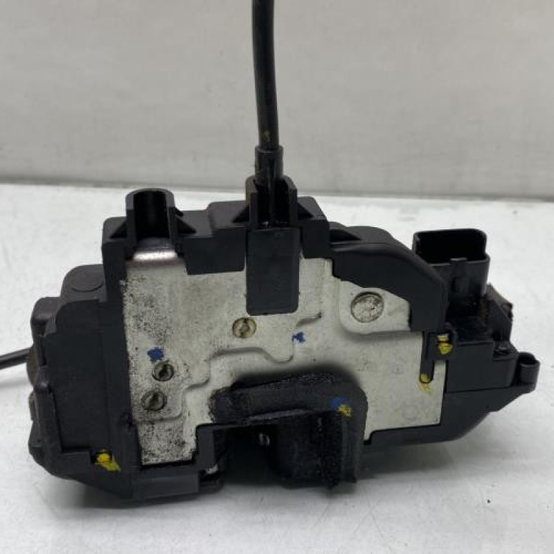 Serrure avant gauche RENAULT LAGUNA 3 Photo n°4