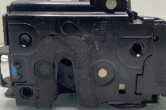 Serrure arriere gauche VOLKSWAGEN POLO 4