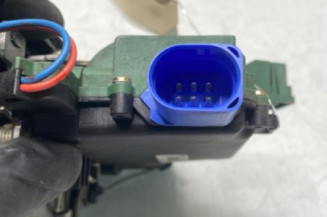 Serrure arriere gauche VOLKSWAGEN POLO 4