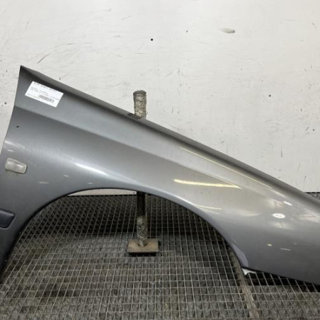 Aile avant droit PEUGEOT 406 Photo n°1