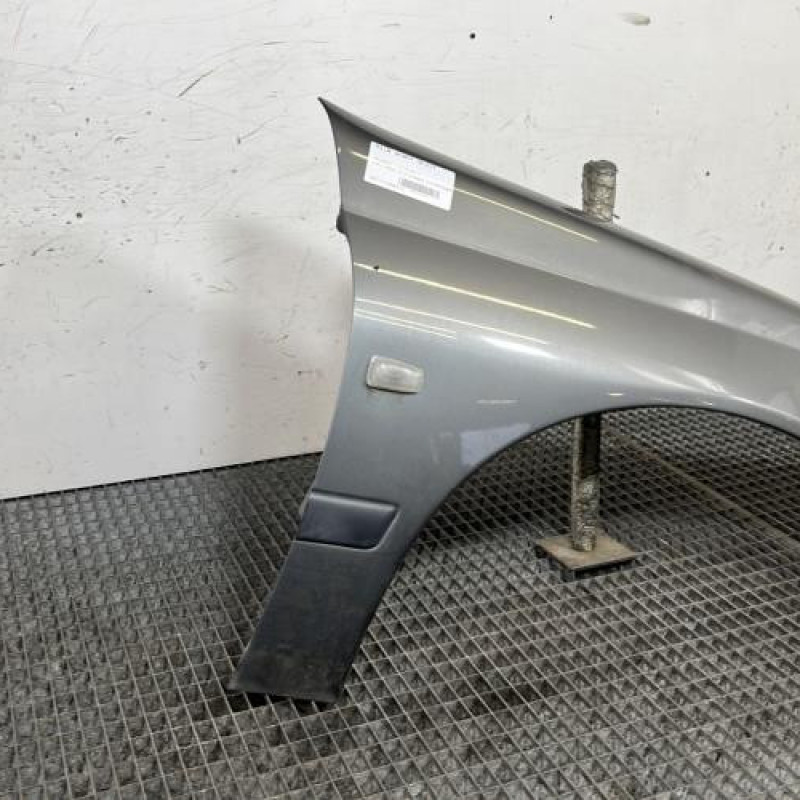 Aile avant droit PEUGEOT 406 Photo n°3