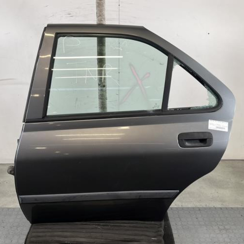 Porte arriere gauche PEUGEOT 406 Photo n°1